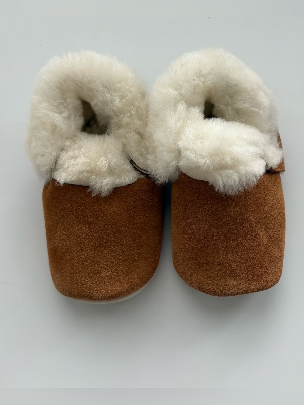 Hey Folks Mocs Size 4